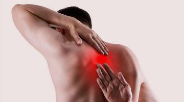 Dorsalgia: mal di schiena dorsale e dolore interscapolare. 