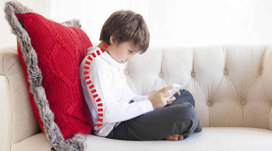Postura nei bambini: come riconoscere i segnali e intervenire in modo efficace